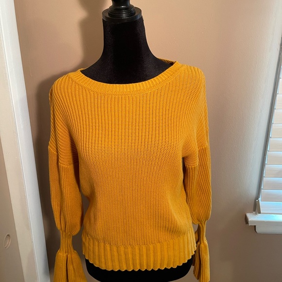 Yellow Women's Sweater M - Picture 2 of 5